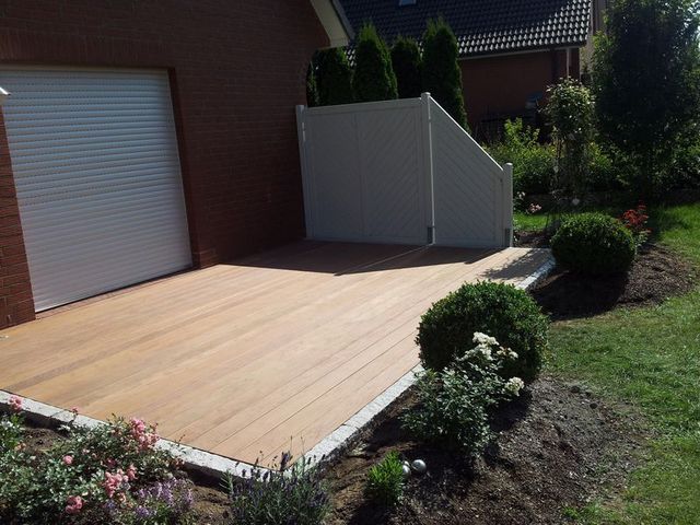 Ipe Glatt mit sichtschutz.