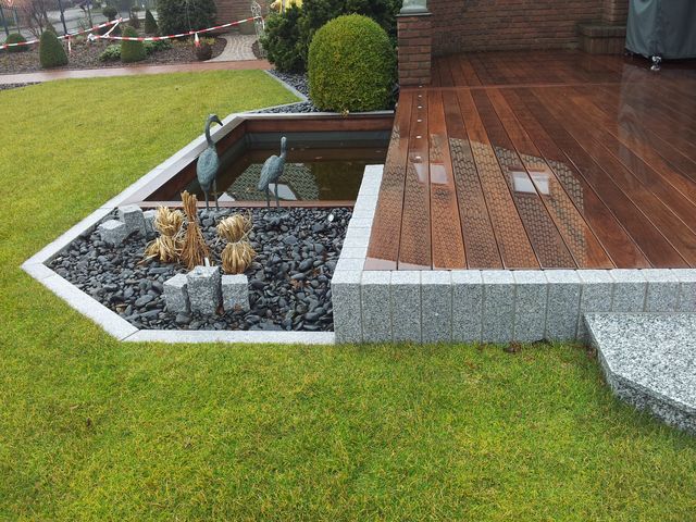 Holzterrassen mit Granit