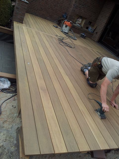 Holzterrasse Schleifen