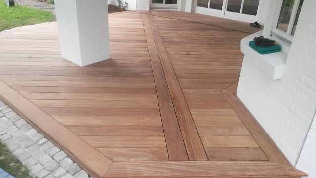 Exklusive Cumaru Terrasse