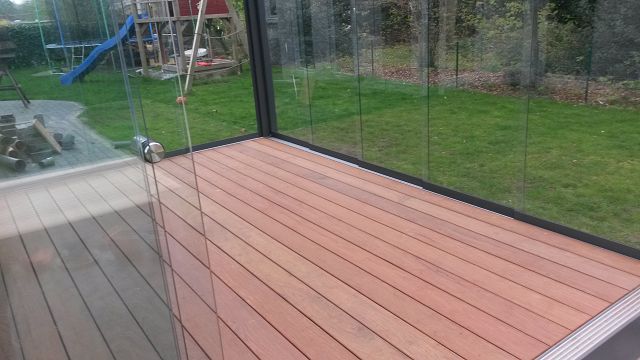 Holzboden Ipe im Wintergarten